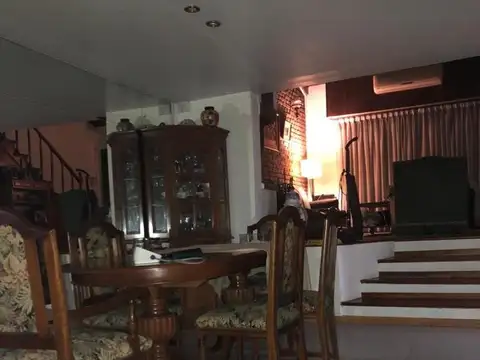 Casa 4 ambientes con 3 baños