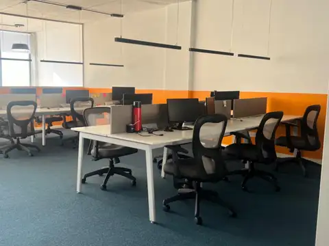 Oficina Monoambiente con 2 baños