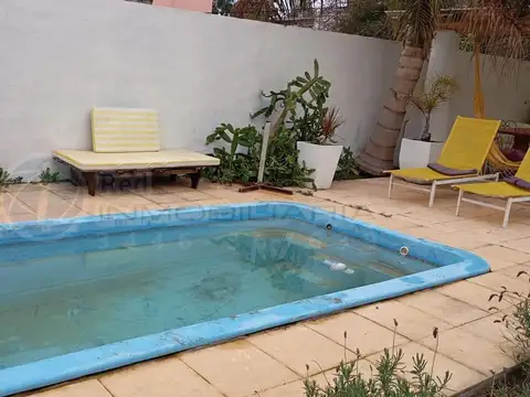 Casa 3 ambientes con 2 baños