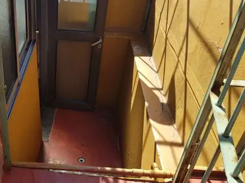 Depto Tipo Casa en Venta 25 años