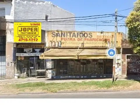 LOCAL CON DEPOSITO SOBRE AVENIDA AVELINO ROLON.   LOTE 221m2 -   CONST 120m2