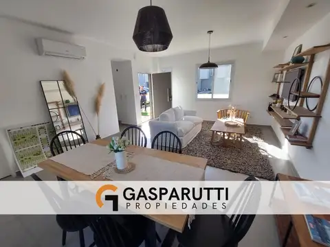 Casa en Venta en Garin, USD 150.000