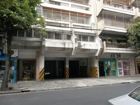 COCHERA EN VENTA - RIOJA E ITALIA