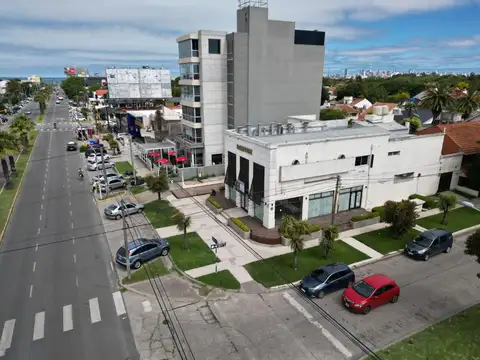 Local en Alquiler en Constitucion, USD 7.500