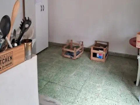 Casa en Venta en Berazategui Oeste, USD 110.000