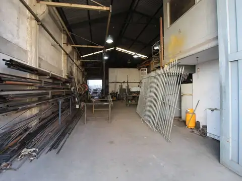 Galpon en Venta en Paso Del Rey, USD 185.000