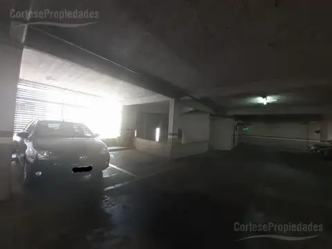 Marcelo T de Alvear al 1200