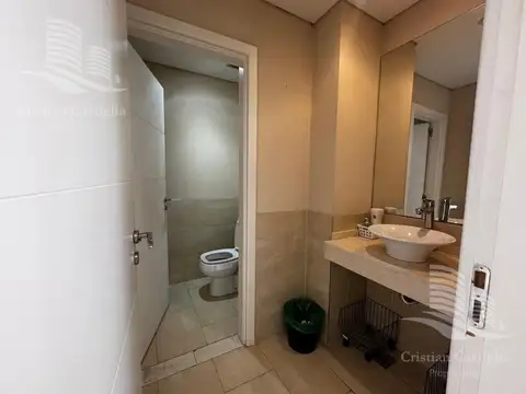 Oficina en Venta al Noreste