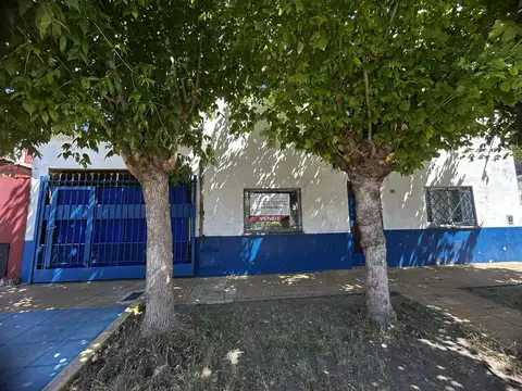 Casa en Venta, 2 Dormitorios, en San Andres, General San Martin, GBA Norte