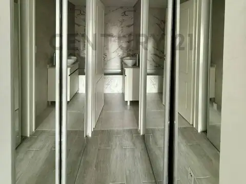 Departamento en Venta en Flores, USD 299.000