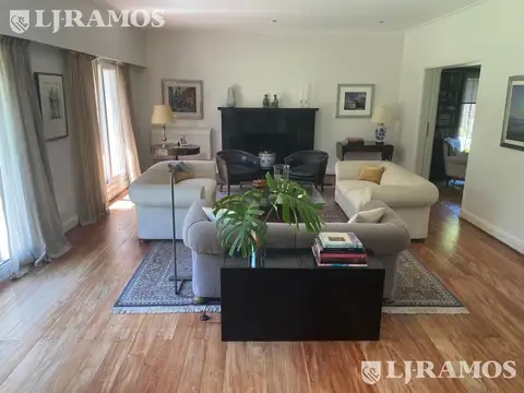 Casa en Venta de 5 dormitorios