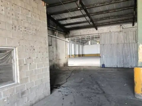 Galpón 1200 metros