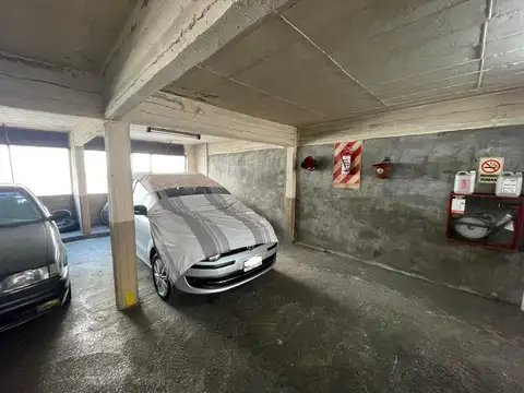 AMENABAR 2000, Piso 5