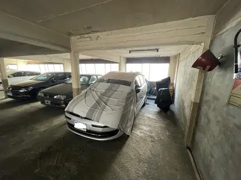 Cochera en Venta Fija