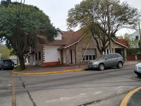 Cnel M Dorrego 1800