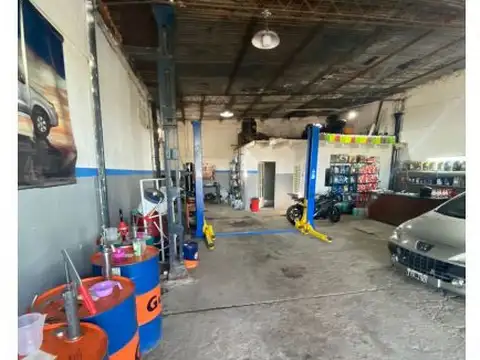 Granadero Baigorria, Eva Peron nº 215 GALPON - VENTA