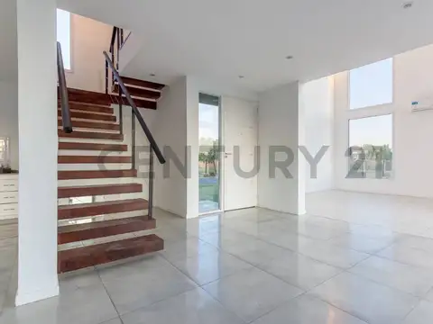 Casa en Venta en Belen De Escobar, USD 228.000