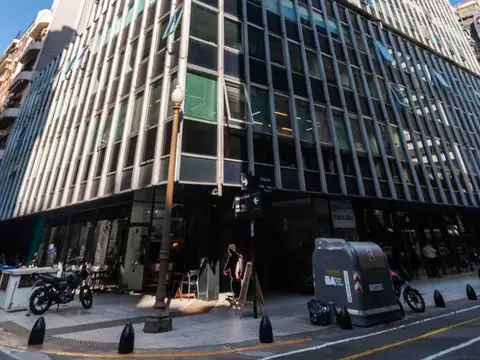 Oficina en Alquiler 64 años