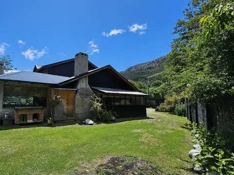 Depto Tipo Casa en Venta con 1 cocheras