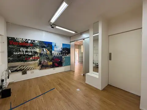 Oficina en Alquiler al Norte