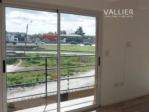 Departamentos en construcción y terminados a metros de Panamericana 100