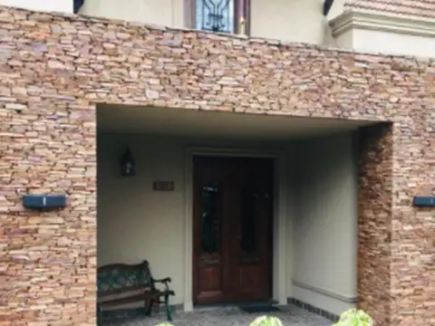 Casa en Venta en Country Club Banco Provincia, USD 430.000
