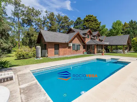 Casa en Venta en San Diego Country Club Moreno