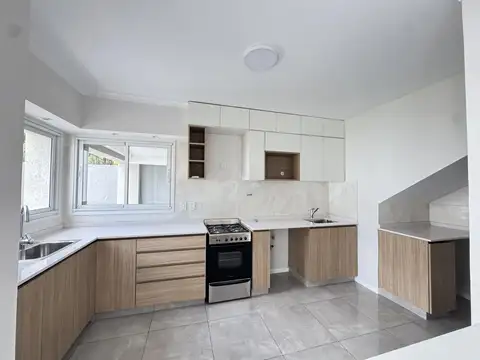 Casa en venta en Tandil Barrio Uncas 4 dormitorios