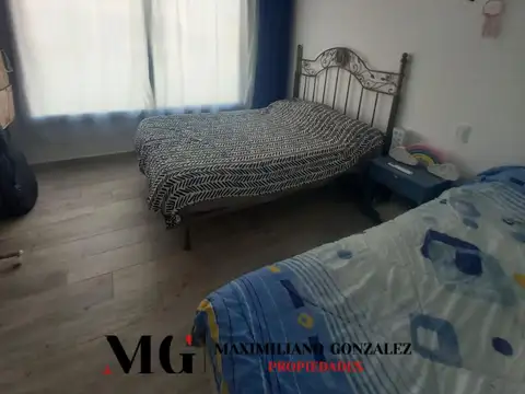Casa 6 ambientes con 4 baños