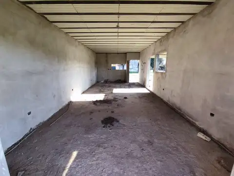 Terreno en Venta 27  mts Fondo