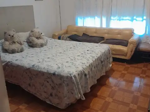 Casa en dos plantas en Ituzaingó Norte