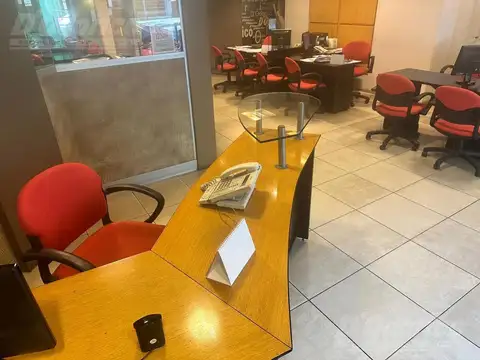 Oficina en Venta 40 años