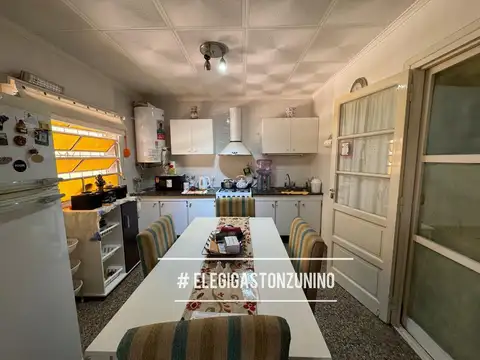Venta de casa en calle 34 entre 7 y 9