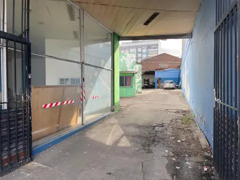 Local en Venta 55 años