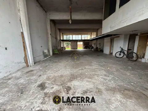 Galpon en Venta en Billinghurst, USD 134.900