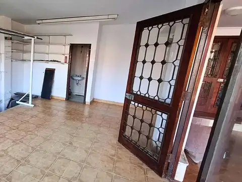 Local en Venta 25 años