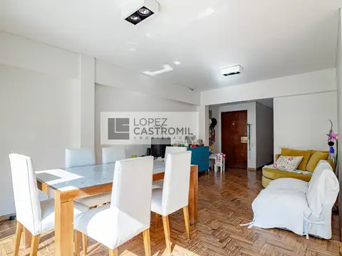 Departamento 4 ambientes con 2 baños