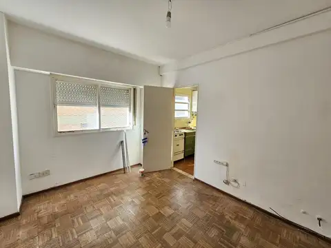 Departamento de 3 ambientes - Venta - Coghlan