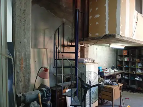 Local en Venta 25 años