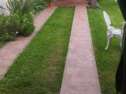 Casa en Venta en Villa Luzuriaga, USD 220.000