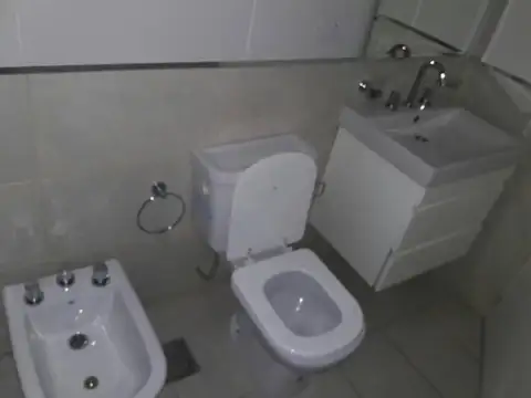 Departamento en Alquiler en Granadero Baigorria, $ 650.000