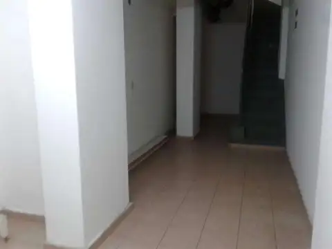 Local en Venta Via Pública