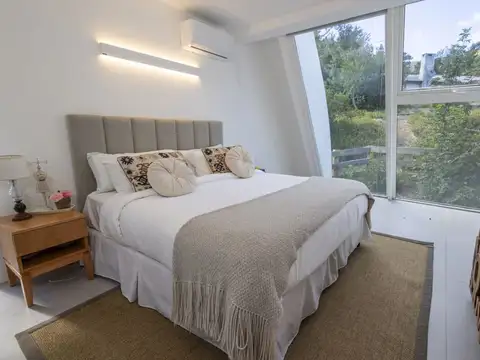 Departamento 4 ambientes con 3 baños