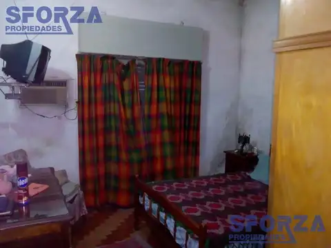 Casa 4 ambientes con 1 baño