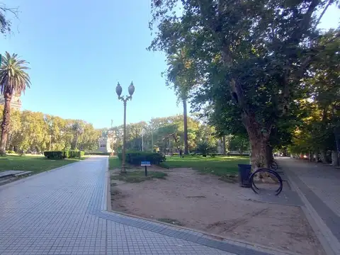 Dorrego al 700. Esquina estilo francés 2 habitaciones