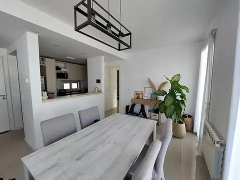 Departamento en Alquiler Temporal con 1 cocheras