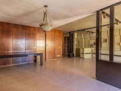 Departamento en Venta de 8 ambientes