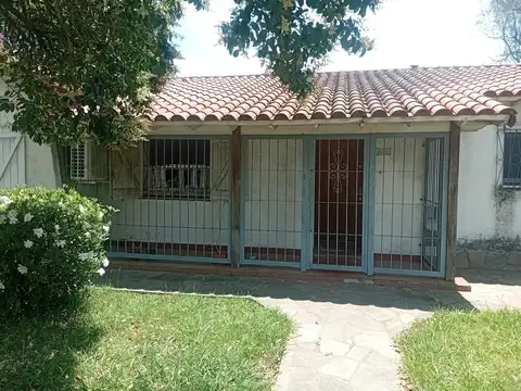 VENTA CASA 3 AMBIENTES CIUDAD EVITA