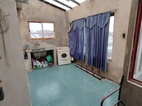 Depto Tipo Casa en Venta 47 años