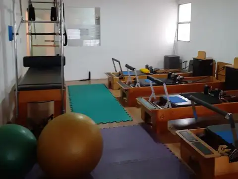 Oficina 2 ambientes con 1 baño